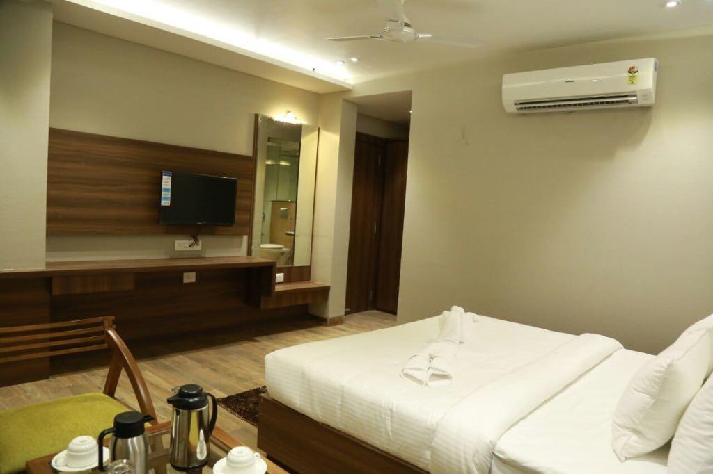 Mandsaur Hotel City Crown المظهر الخارجي الصورة